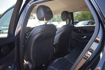 MERCEDES-BENZ GLC 2.0 GLC250 Urban Edition SUV 5dr Petrol G-Tronic+ 4MATIC Euro 6 
