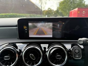 MERCEDES-BENZ A-CLASS 1.5 A180d AMG Line (Executive) Hatchback 5dr Diesel 7G-DCT Euro