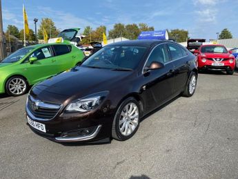 VAUXHALL INSIGNIA 1.6 CDTi Elite Nav Hatchback 5dr Diesel Auto Euro 6 (136 ps)