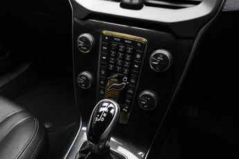 VOLVO V40 1.5 T3 GPF Inscription Hatchback 5dr Petrol Auto Euro 6 (s/s) (1