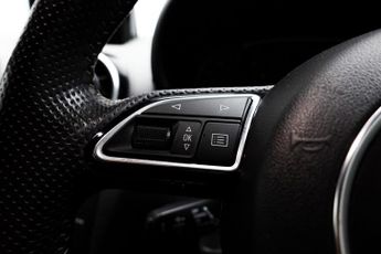 AUDI A1 1.4 TFSI S line Sportback 5dr Petrol S Tronic Euro 6 (s/s) (Nav)