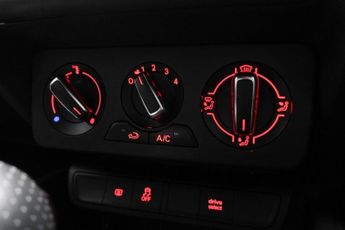 AUDI A1 1.4 TFSI S line Sportback 5dr Petrol S Tronic Euro 6 (s/s) (Nav)