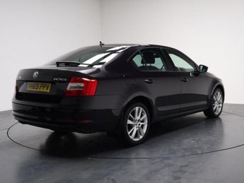 SKODA OCTAVIA 2.0 TDI SE L Hatchback 5dr Diesel DSG 7Spd Euro 6 (s/s) (150 ps)