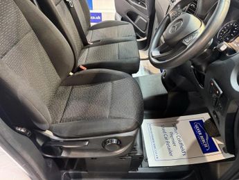 MERCEDES-BENZ EVITO 116 e 66kWh Progressive Panel Van 6dr Electric Auto FWD L2 (LWB)