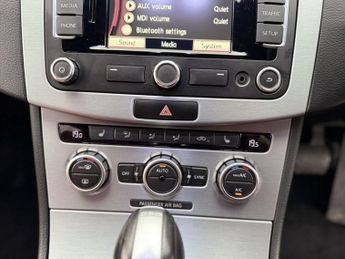 VOLKSWAGEN CC 2.0 TDI BlueMotion Tech GT Saloon 4dr Diesel DSG Euro 5 (s/s) (1