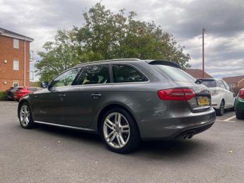 AUDI A4 AVANT 2.0 TDI S line Multitronic Euro 5 (s/s) 5dr