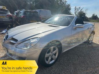 Mercedes SLK 3.0 SLK280 Convertible 2dr Petrol G-Tronic Euro 4 (231 ps)