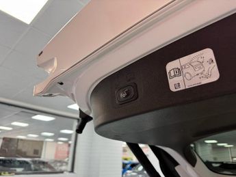 FORD KUGA 2.0 TDCi EcoBlue Vignale SUV 5dr Diesel Powershift AWD Euro 6 (s