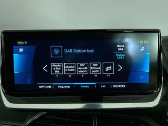 PEUGEOT E-2008 50kWh GT Line SUV 5dr Electric Auto (136 ps)