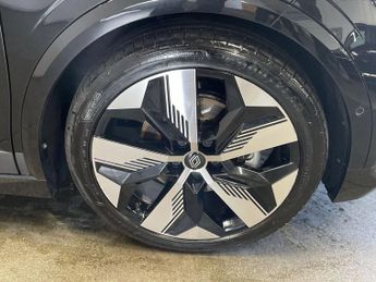 RENAULT MEGANE E-TECH 60kWh techno+ Hatchback 5dr Electric Auto (optimum charge) (220 