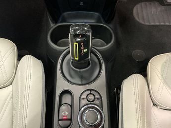MINI Electric Hatch Cooper SE 32.6kWh Level 3 Hatchback 3dr Electric Auto (184 ps)