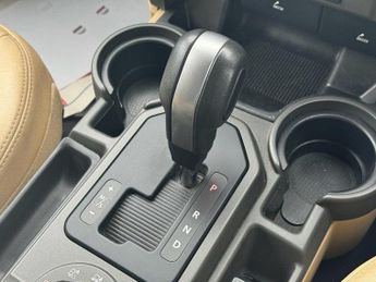 LAND ROVER DISCOVERY 3 2.7 TD V6 SE SUV 5dr Diesel Automatic (275 g/km, 190 bhp)