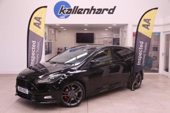 Ford Focus 2.0T EcoBoost ST-3 Hatchback 5dr Petrol Manual Euro 6 (s/s) (250