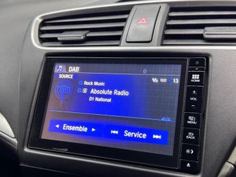 HONDA CIVIC 1.8 i-VTEC SE Plus (Navi) Hatchback 5dr Petrol Auto Euro 6 (142 