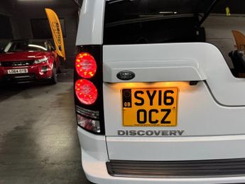 LAND ROVER DISCOVERY 4 3.0 SD V6 Landmark SUV 5dr Diesel Auto 4WD Euro 6 (s/s) (256 bhp