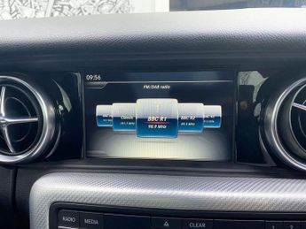 MERCEDES-BENZ SLC 2.1 SLC250d AMG Line Convertible 2dr Diesel G-Tronic Euro 6 (s/s