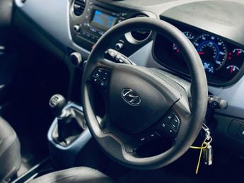 HYUNDAI I10 1.2 SE Hatchback 5dr Petrol Manual Euro 5 (87 ps)