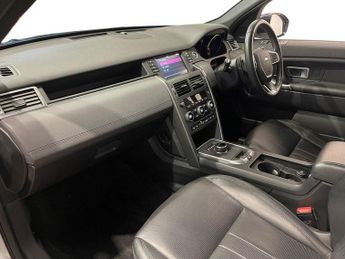 LAND ROVER DISCOVERY SPORT 2.0 TD4 Landmark SUV 5dr Diesel Auto 4WD Euro 6 (s/s) (180 ps)