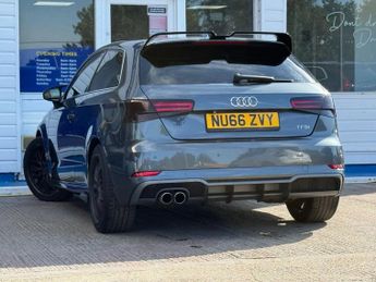 AUDI A3 2.0 TFSI S line Hatchback 3dr Petrol S Tronic Euro 6 (s/s) (190 