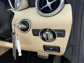 MERCEDES-BENZ SLK 2.1 SLK250d AMG Sport Convertible 2dr Diesel G-Tronic Euro 6 (s/