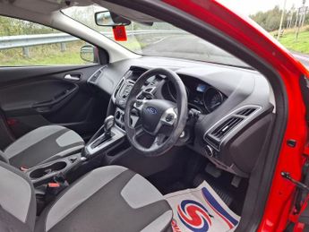 FORD FOCUS 1.6 Zetec Estate 5dr Petrol Powershift Euro 5 (125 ps)