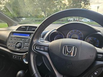 HONDA JAZZ 1.3h IMA HS Hatchback 5dr Petrol Hybrid CVT Euro 5 (102 ps)