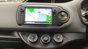 TOYOTA YARIS 1.33 Dual VVT-i Icon Hatchback 5dr Petrol Multidrive S Euro 5 Eu