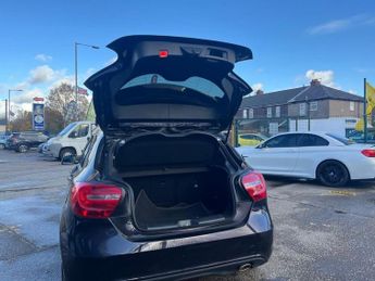 MERCEDES-BENZ A-CLASS 1.5 A180 CDI Sport Hatchback 5dr Diesel 7G-DCT Euro 5 (s/s) (109