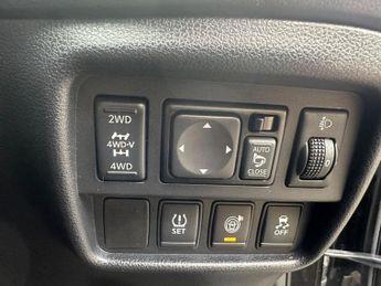 NISSAN JUKE 1.6000000000000001l 5d  AUTO  190 BHP