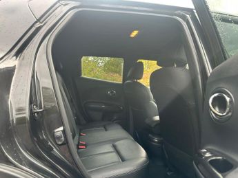 NISSAN JUKE 1.6000000000000001l 5d  AUTO  190 BHP