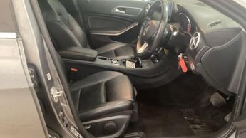MERCEDES-BENZ A-CLASS 1.5 A180d Sport (Executive) Hatchback 5dr Diesel 7G-DCT Euro 6 (