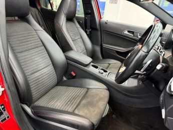 MERCEDES-BENZ GLA 2.1 GLA200d AMG Line (Premium Plus) SUV 5dr Diesel 7G-DCT 4MATIC