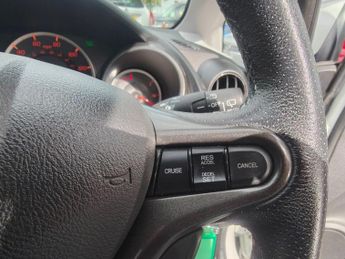 HONDA JAZZ 1.4 i-VTEC ES Plus Hatchback 5dr Petrol CVT Euro 5 (99 ps)