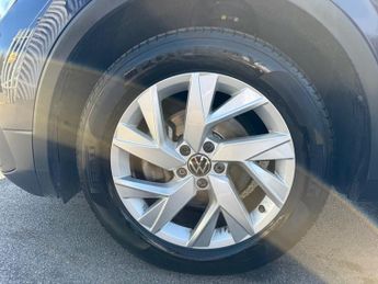 VOLKSWAGEN TIGUAN ALLSPACE 1.5 TSI Life SUV 5dr Petrol DSG Euro 6 (s/s) (150 ps)