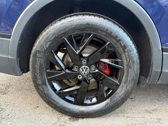 VOLKSWAGEN TIGUAN ALLSPACE 1.5 TSI Life SUV 5dr Petrol DSG Euro 6 (s/s) (150 ps)