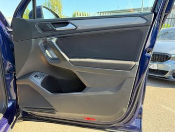 VOLKSWAGEN TIGUAN ALLSPACE 1.5 TSI Life SUV 5dr Petrol DSG Euro 6 (s/s) (150 ps)