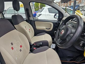 FIAT PANDA AUTOMATIC 0.9 TwinAir Easy Hatchback 5dr Petrol Dualogic Euro 6 
