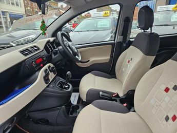 FIAT PANDA AUTOMATIC 0.9 TwinAir Easy Hatchback 5dr Petrol Dualogic Euro 6 