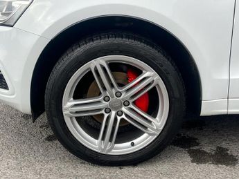 AUDI Q5 2.0 TDI S line Plus SUV 5dr Diesel S Tronic quattro Euro 6 (s/s)
