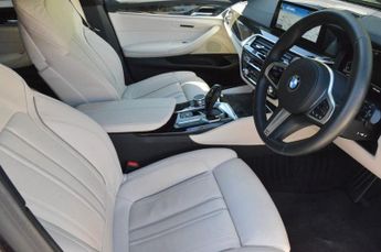 BMW 5 SERIES 3.0 530d M Sport Touring 5dr Diesel Auto xDrive Euro 6 (s/s) (26