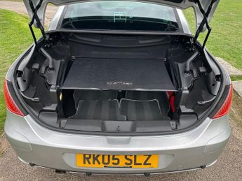 PEUGEOT 307 2.0 16v Convertible 2dr Petrol Manual (194 g/km, 138 bhp)