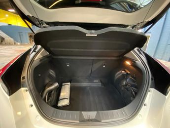 NISSAN LEAF 40kWh Tekna Hatchback 5dr Electric Auto (150 ps)