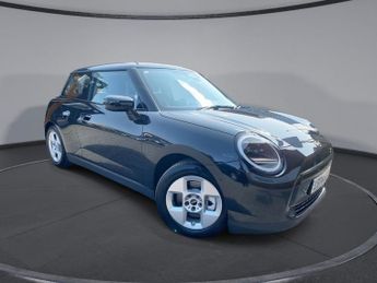 MINI ELECTRIC COOPER SE 54.2kWh Classic Hatchback 3dr Electric Auto (218 ps)