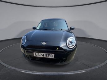 MINI ELECTRIC COOPER SE 54.2kWh Classic Hatchback 3dr Electric Auto (218 ps)