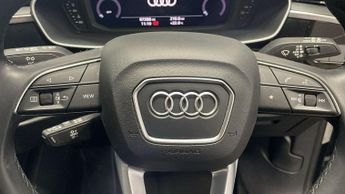 AUDI Q3 1.5 TFSI CoD 35 Technik SUV 5dr Petrol S Tronic Euro 6 (s/s) (15