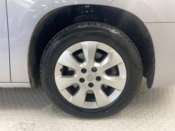 VAUXHALL COMBO LIFE 1.5 Turbo D BlueInjection Energy MPV 5dr Diesel Auto Euro 6 (s/s