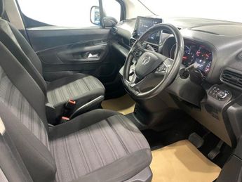 VAUXHALL COMBO LIFE 1.5 Turbo D BlueInjection Energy MPV 5dr Diesel Auto Euro 6 (s/s
