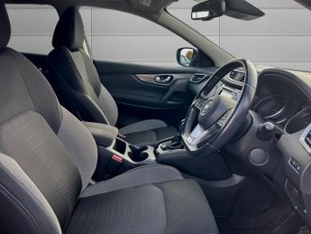 NISSAN QASHQAI 1.2 DIG-T N-Connecta SUV 5dr Petrol XTRON Euro 6 (s/s) (115 ps)
