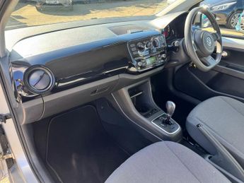 VOLKSWAGEN UP! 1.0 Move up! Hatchback 5dr Petrol ASG Euro 5 (60 ps)
