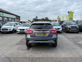 MERCEDES-BENZ GLA 2.1 GLA220d Sport (Executive) SUV 5dr Diesel 7G-DCT 4MATIC Euro 